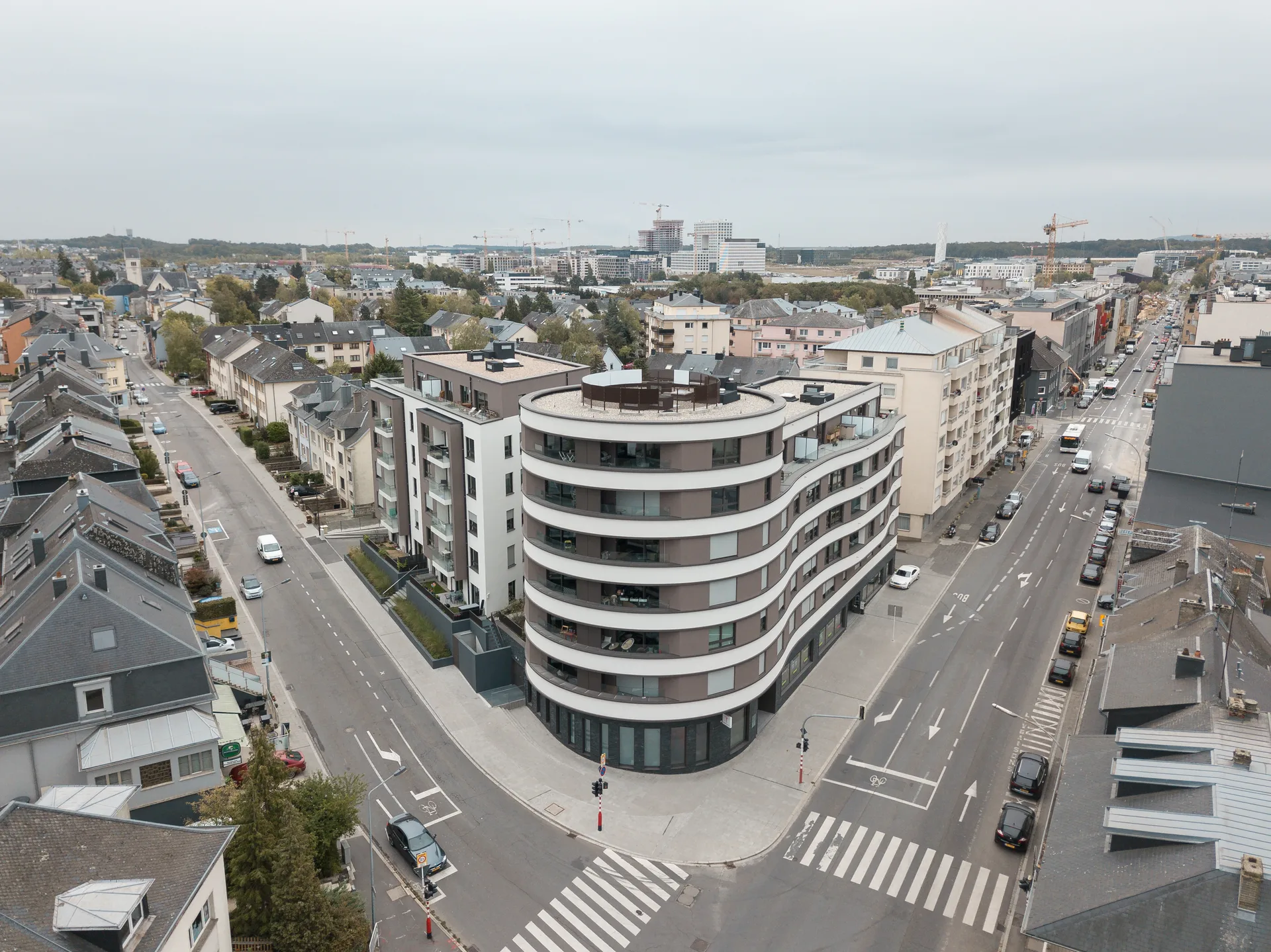 Reportage drone et technique pour la société Pierret au Luxembourg — photographie de chantier